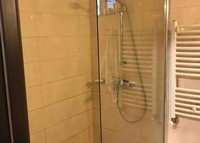 Cozy In Centre By The Park Apartament *