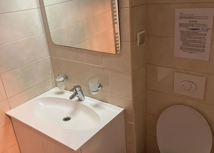 アパート Cozy In Centre By The Park